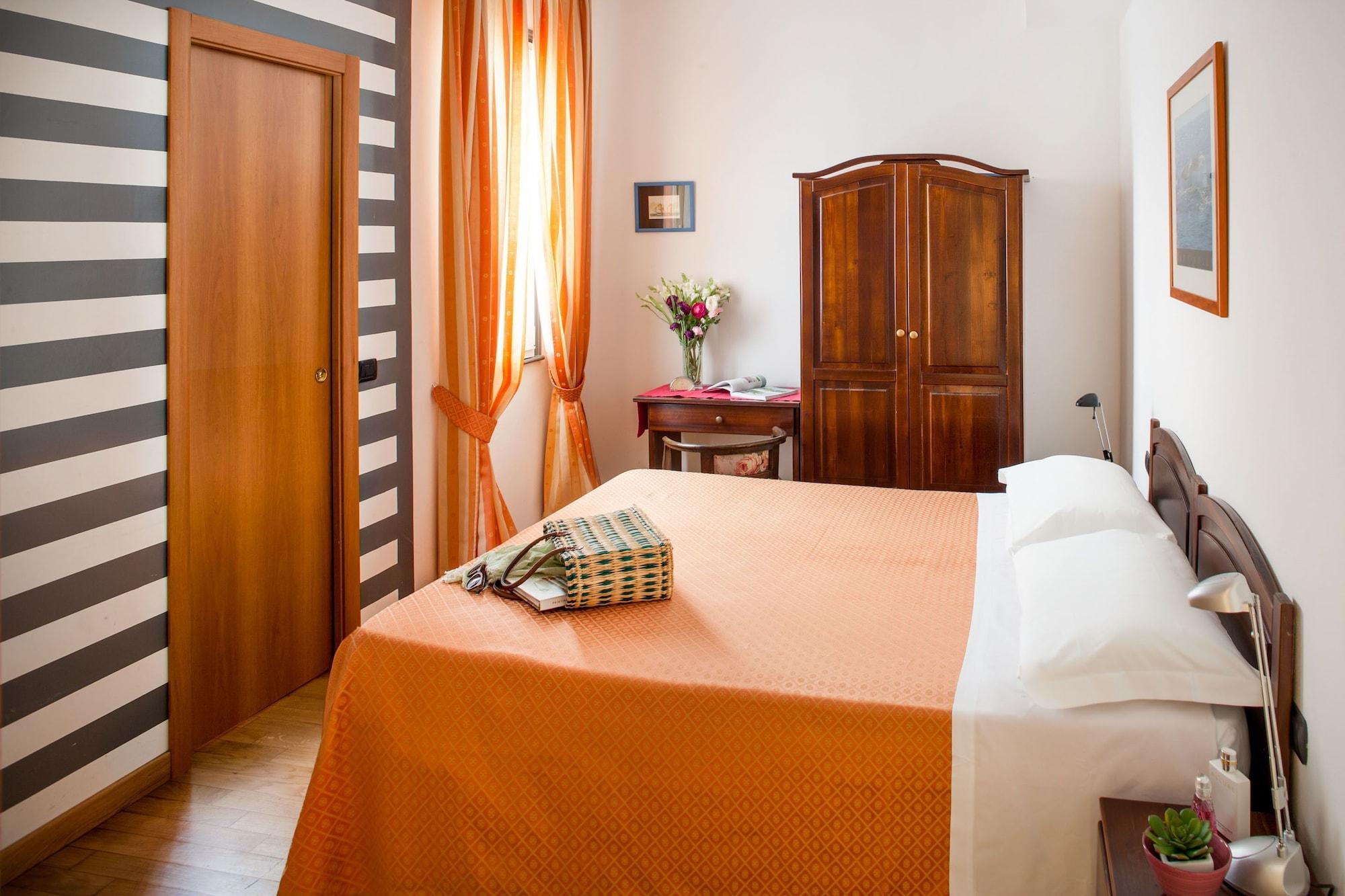 Albergo La Piazzetta Rapallo Ngoại thất bức ảnh